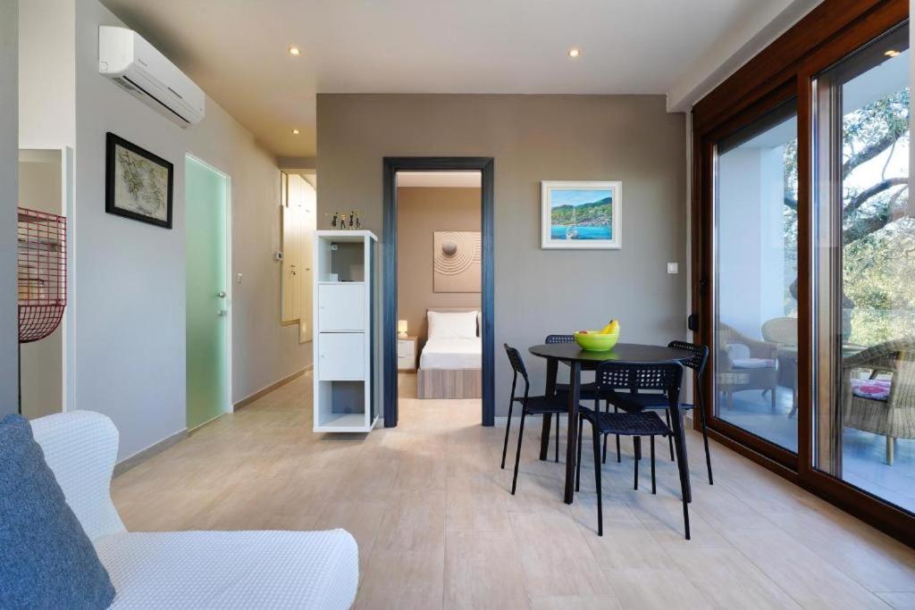 לימנאס Villa Victoria By La Scala Beach מראה חיצוני תמונה