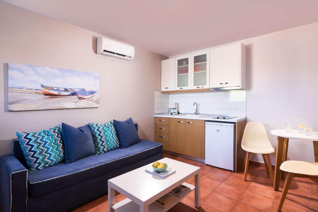 לימנאס Villa Victoria By La Scala Beach מראה חיצוני תמונה